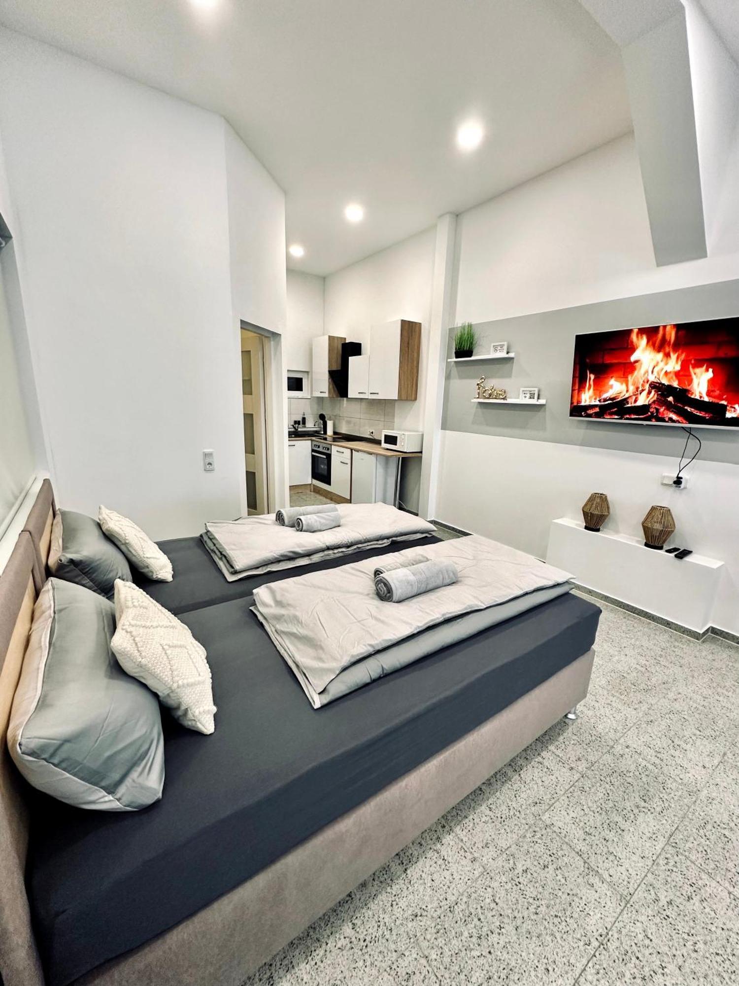 Ferienwohnung Valik Sommeraktion 2025 Bayreuth Bagian luar foto